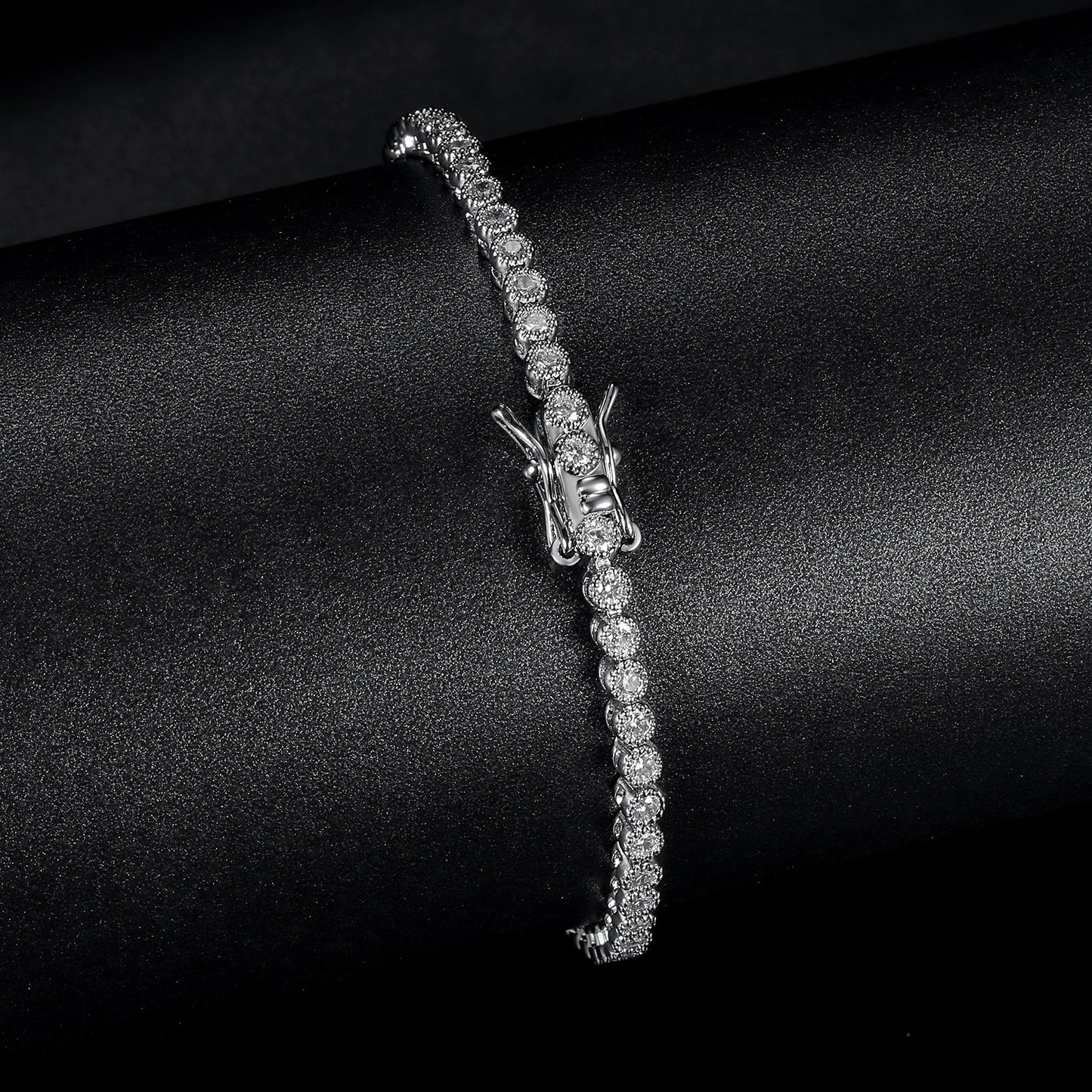 4mm Fala Round Diamond Tennis Bracelet – Classic White Gold Luxury Bracelet