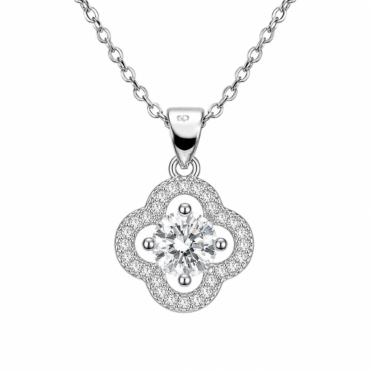 Luna Clover Radiance Pendant Necklace